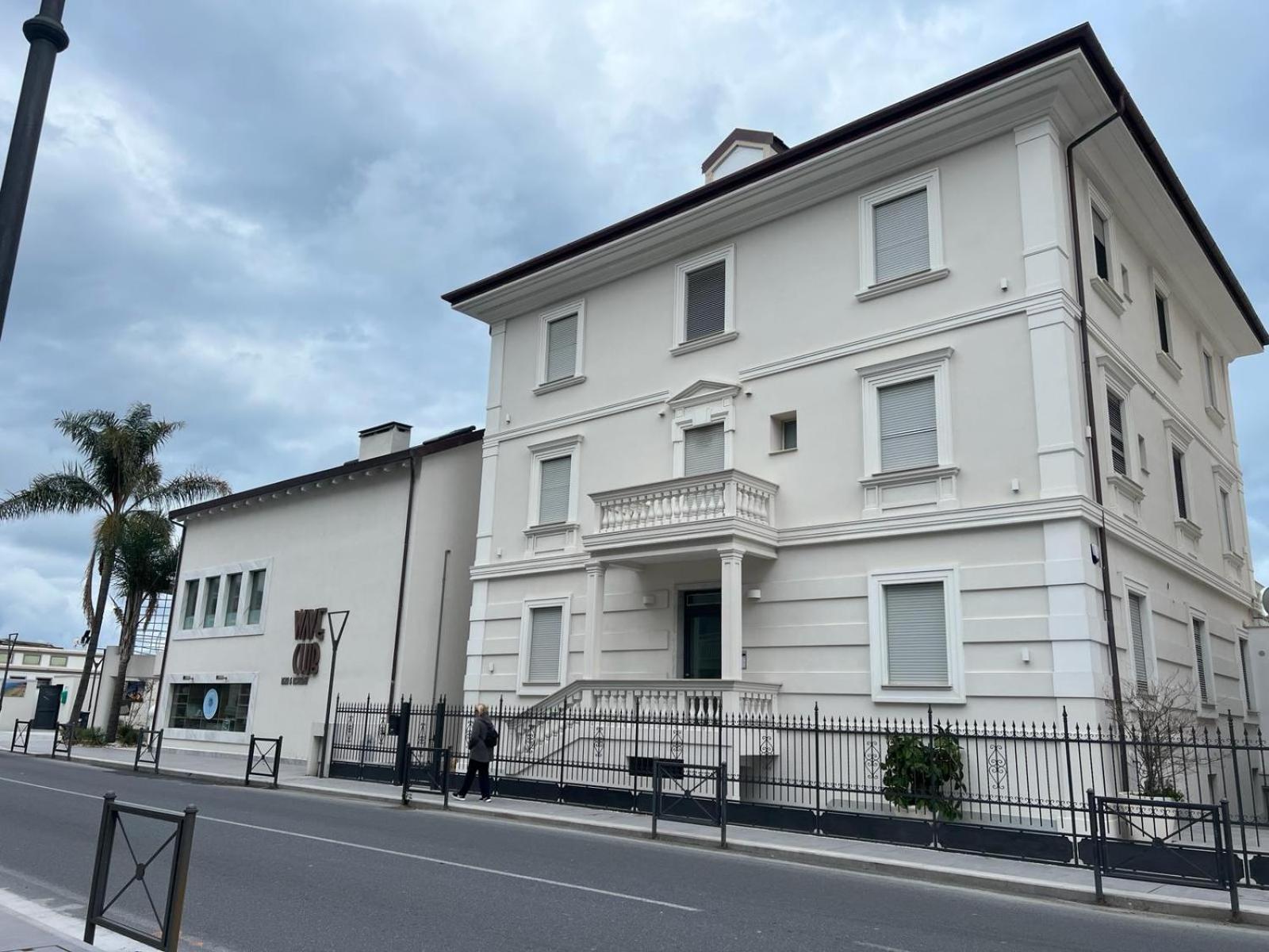Blu Sea Apartments Pietra Ligure Dış mekan fotoğraf
