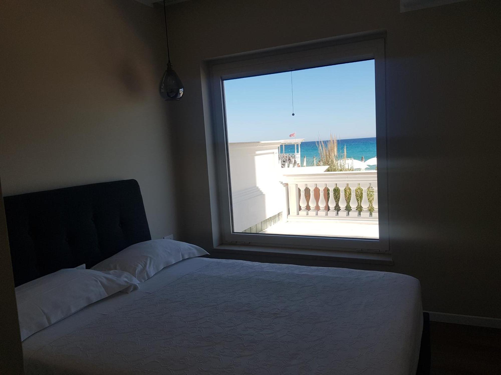 Blu Sea Apartments Pietra Ligure Dış mekan fotoğraf