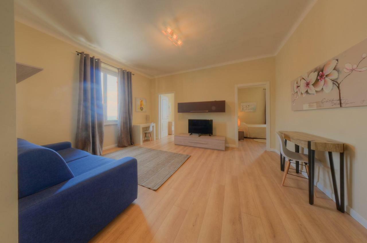 Blu Sea Apartments Pietra Ligure Dış mekan fotoğraf